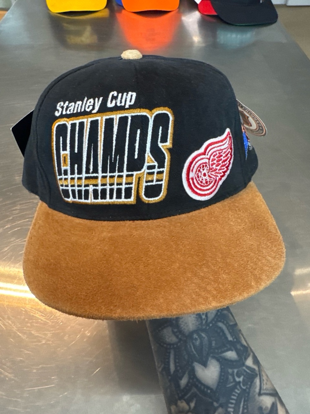 Vintage 1997 Stanley Cup Detroit Red Wings Starter Hat